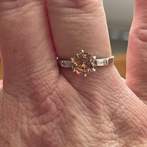 Size 7 yellow garnet and silver ring